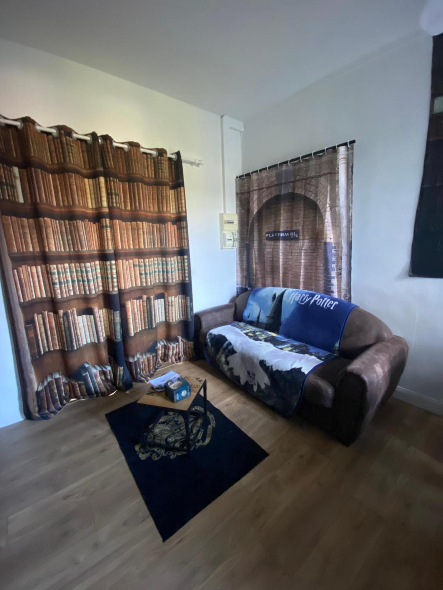 Appartement Hyper Centre Reims Le Gite Du Sorcier Eksteriør bilde