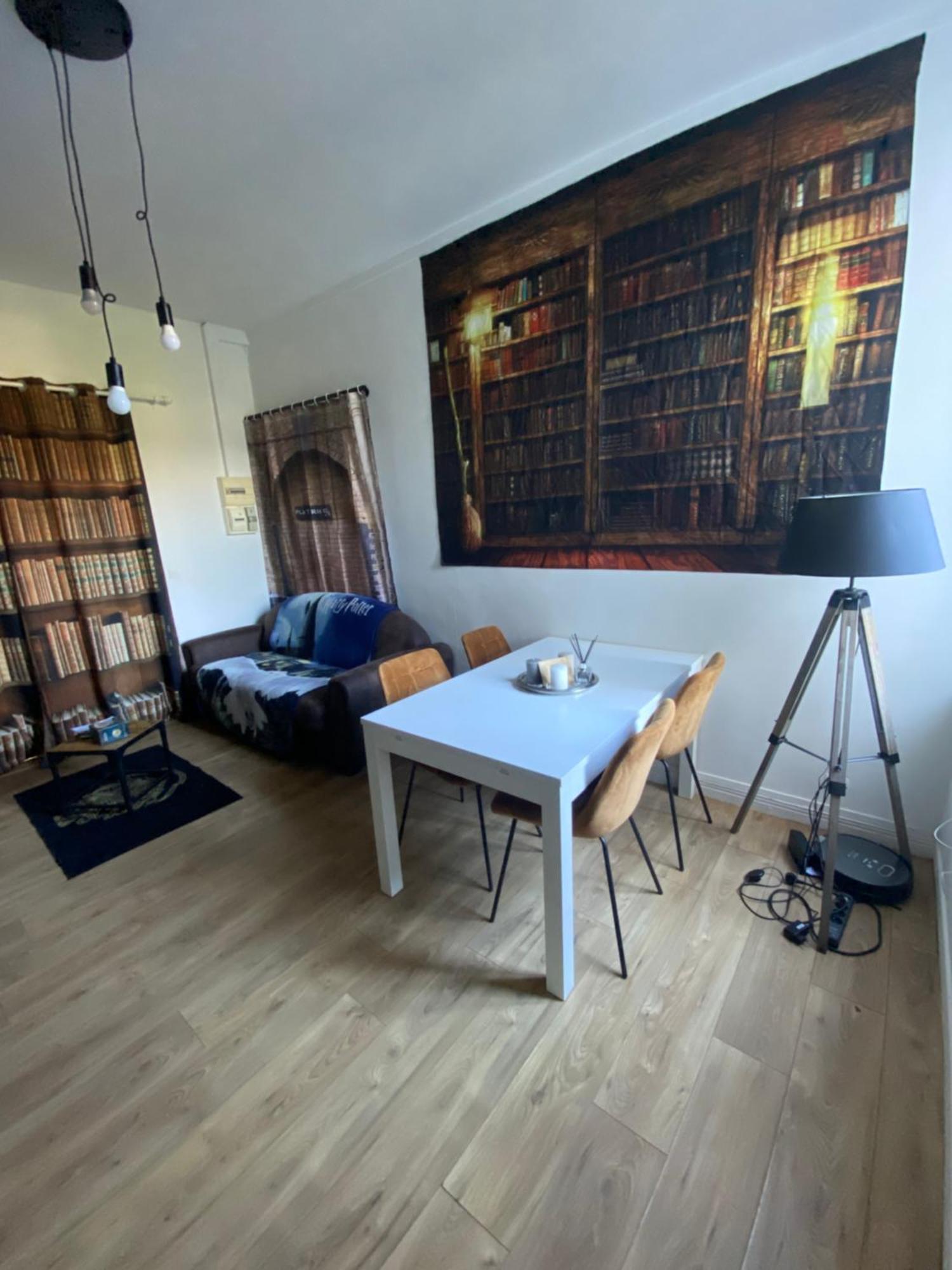 Appartement Hyper Centre Reims Le Gite Du Sorcier Eksteriør bilde